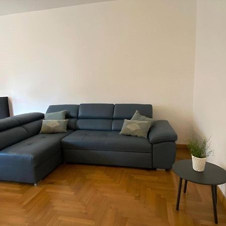 The Little Duck - Modern Apartment With Balcony Комо Екстериор снимка