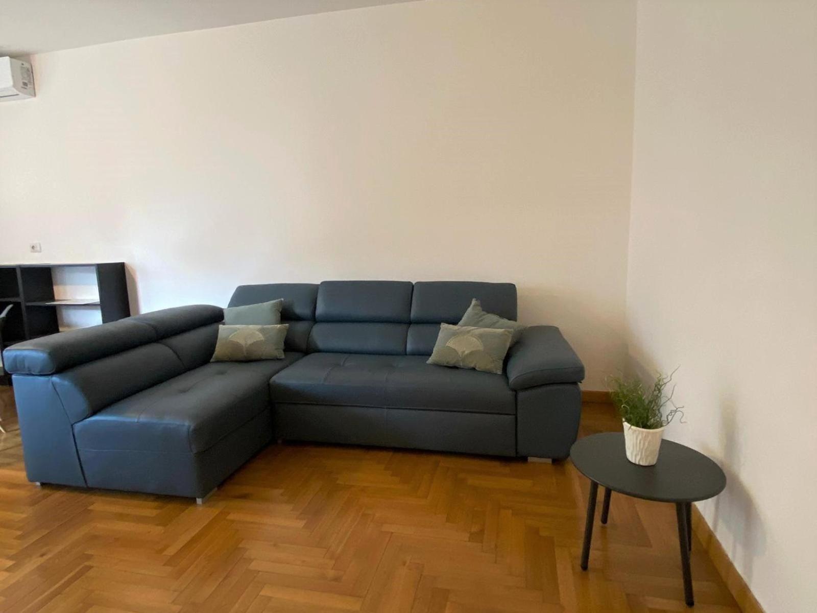 The Little Duck - Modern Apartment With Balcony Комо Екстериор снимка